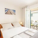 Apartment Merry Center & Beach
