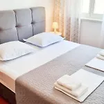 Apartment Merry Center & Beach